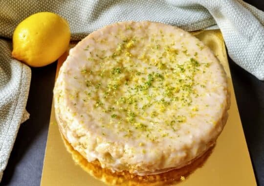 Génoise fourrée à la crème au citron