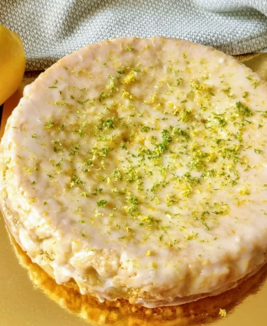 Génoise fourrée à la crème au citron