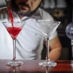 Initiation à la mixologie : les ustensiles essentiels pour réussir ses cocktails