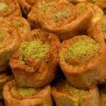 Kalb el louz — gâteau de semoule algérien aux amandes