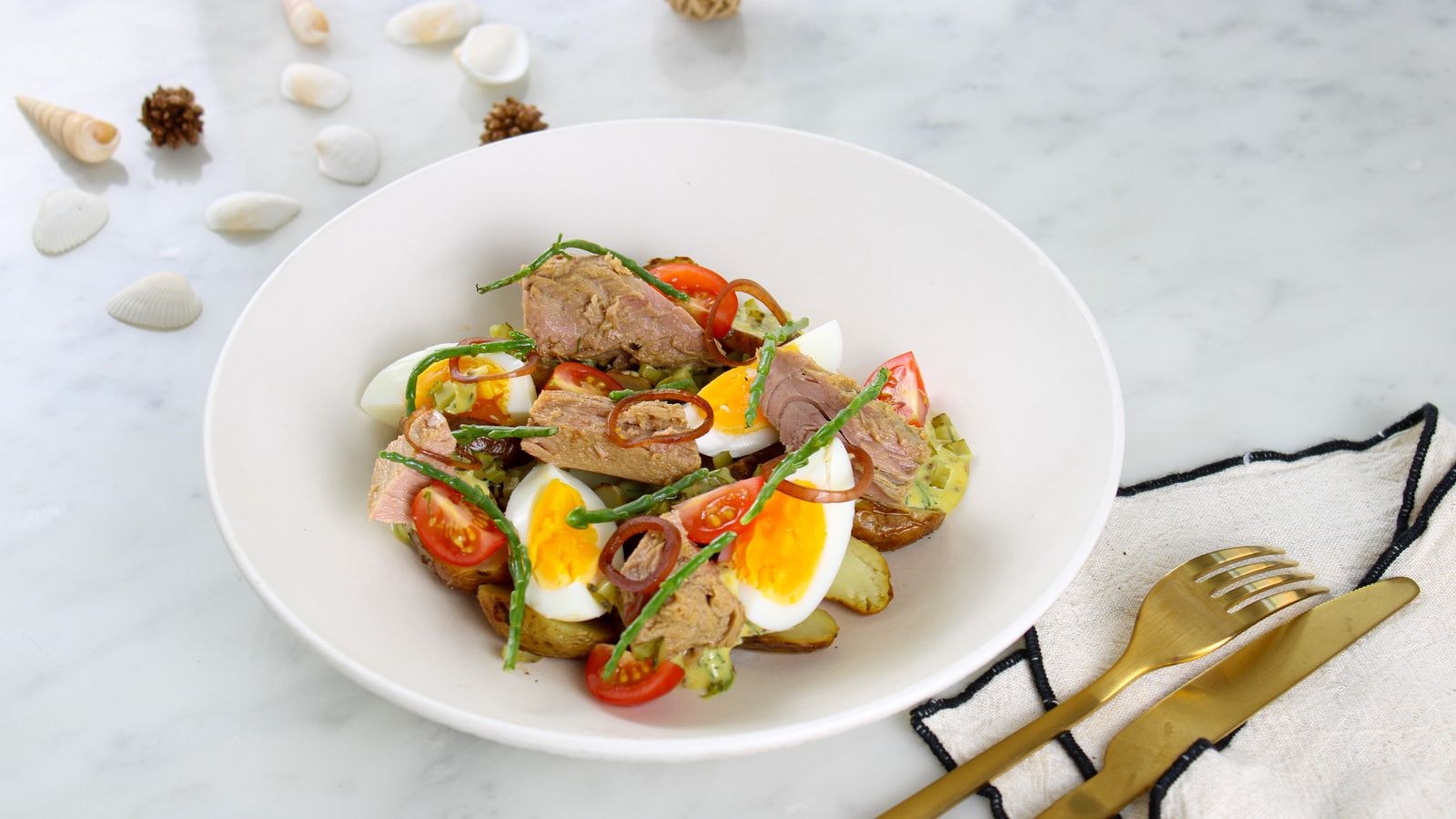 Salade tunisienne (slata tounsia) : la recette traditionnelle