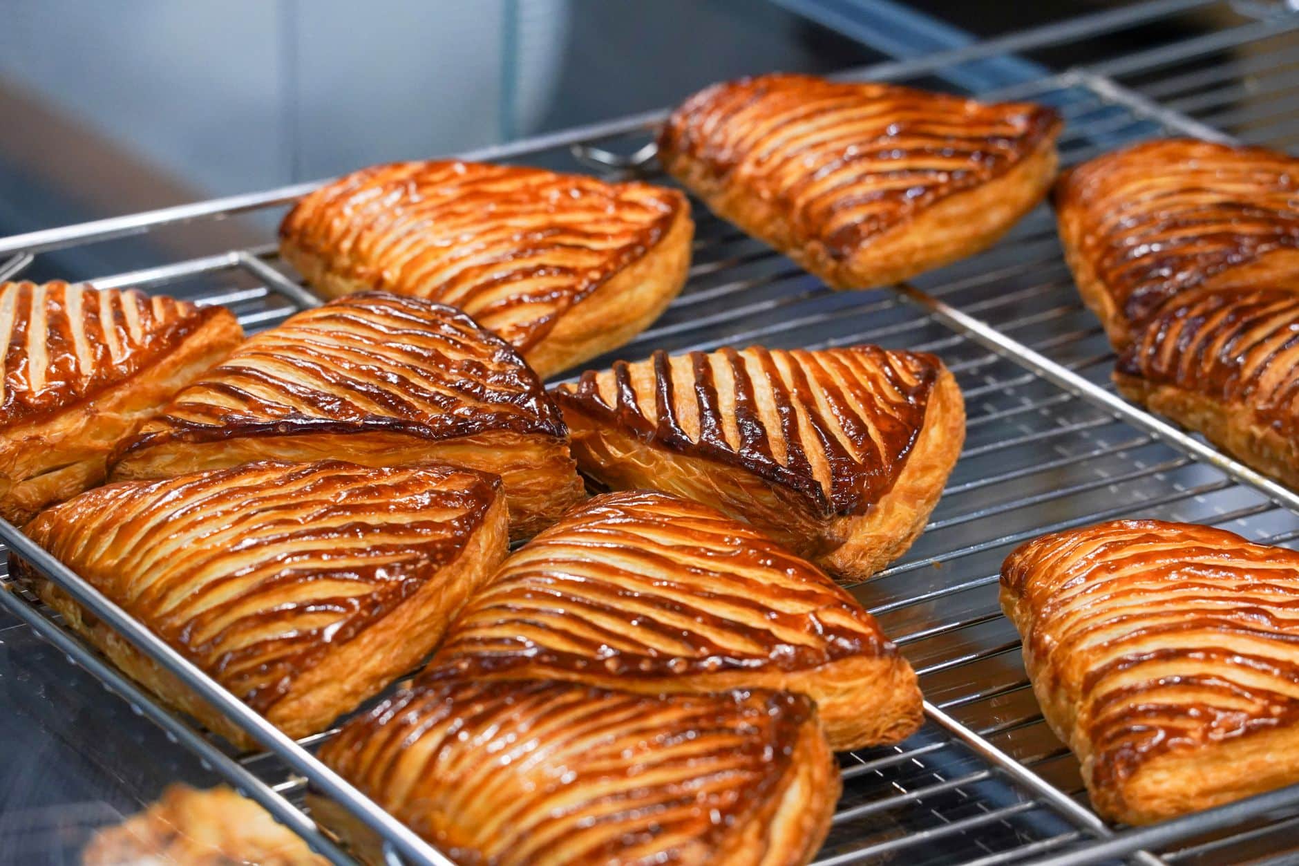 Chaussons aux pommes maison : la recette doree et gourmande