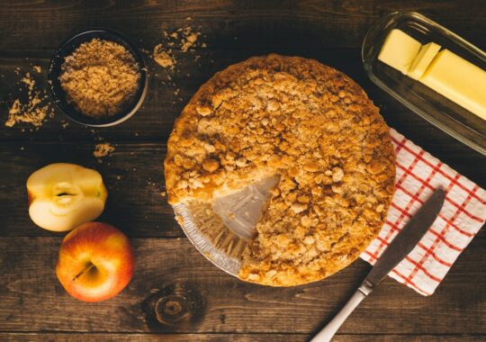 Crumble pommes poires : la recette d&rsquo;automne croustillante et fondante