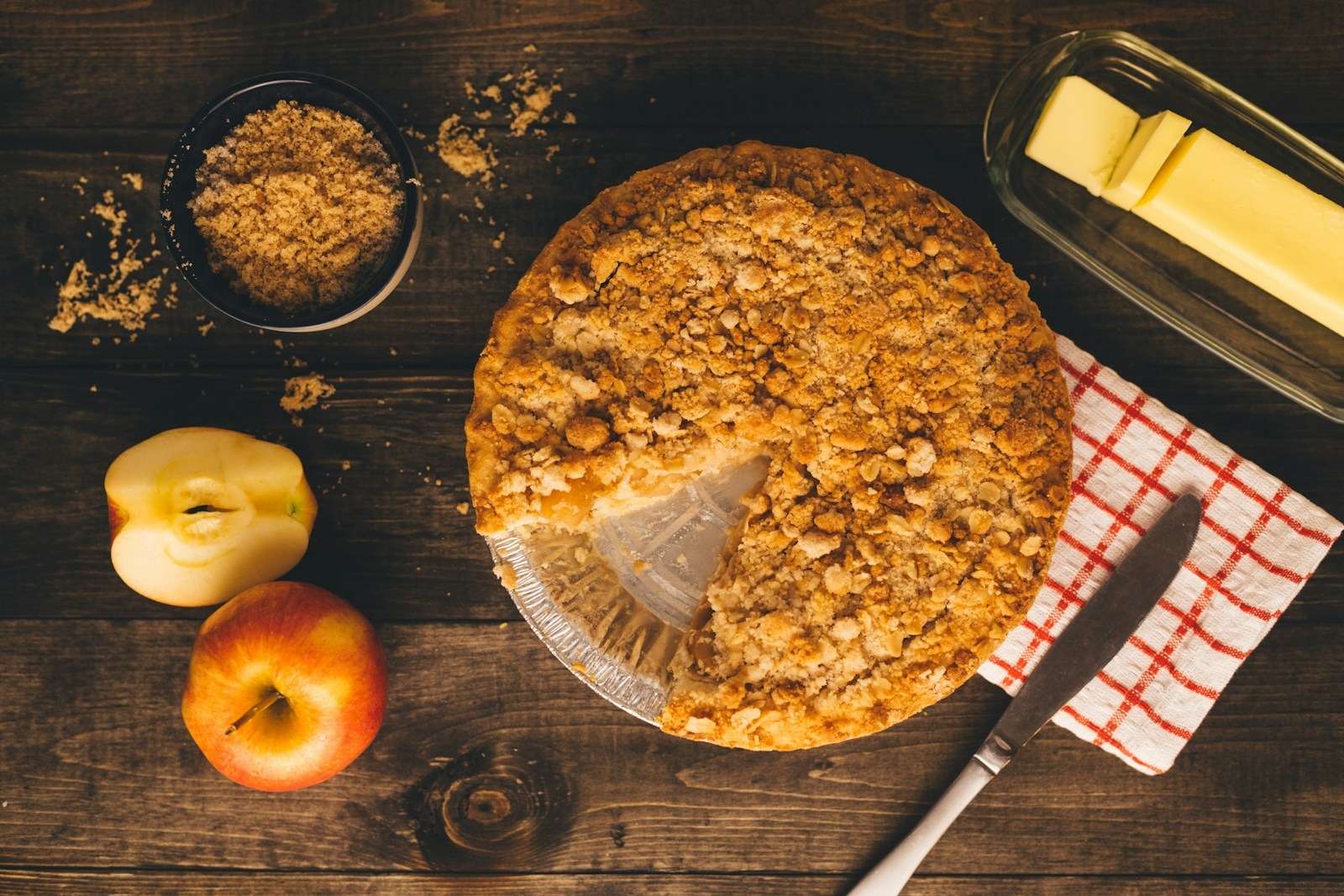 Crumble pommes poires : la recette d&rsquo;automne croustillante et fondante